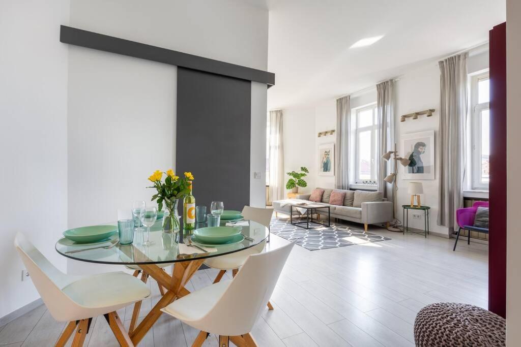 Appartamento Quaint And Cozy 2-br In The Center Budapest