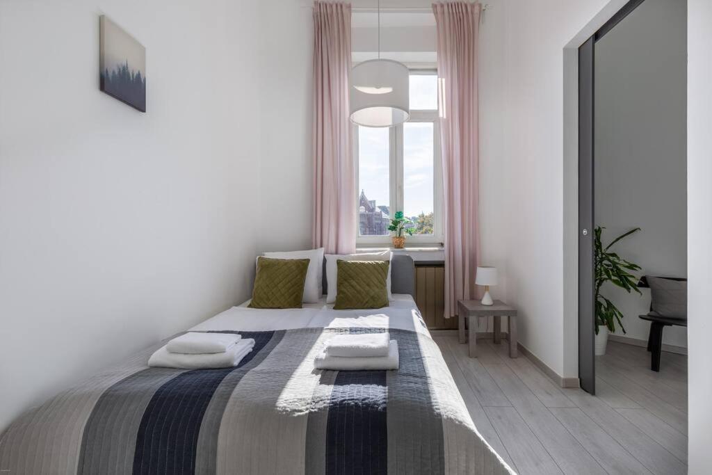 Quaint And Cozy 2-br In The Center Apartment